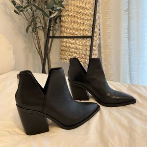 Vince Camuto Booties